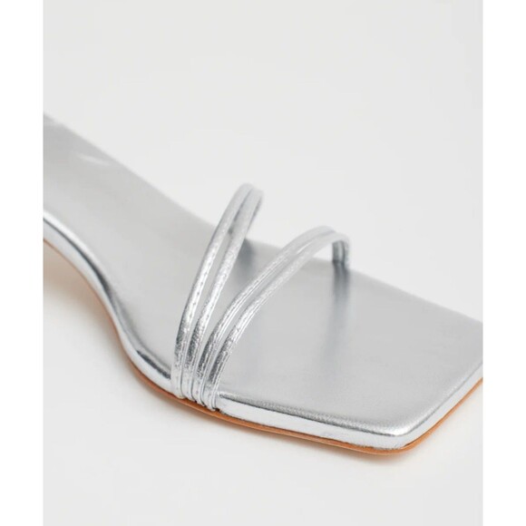 Tibi Jim Nappa Silver Sandal Size 40 US 9.5 - Picture 4 of 11